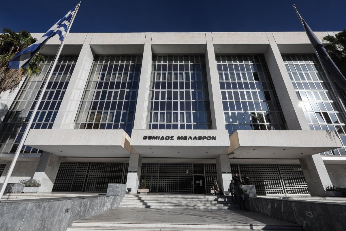 AREIOS PAGOS 1007