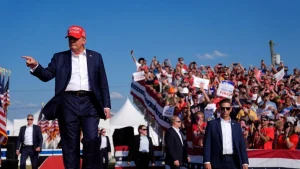 b4ed4646 atrump1