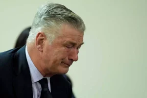 baldwin crying 1536x1024