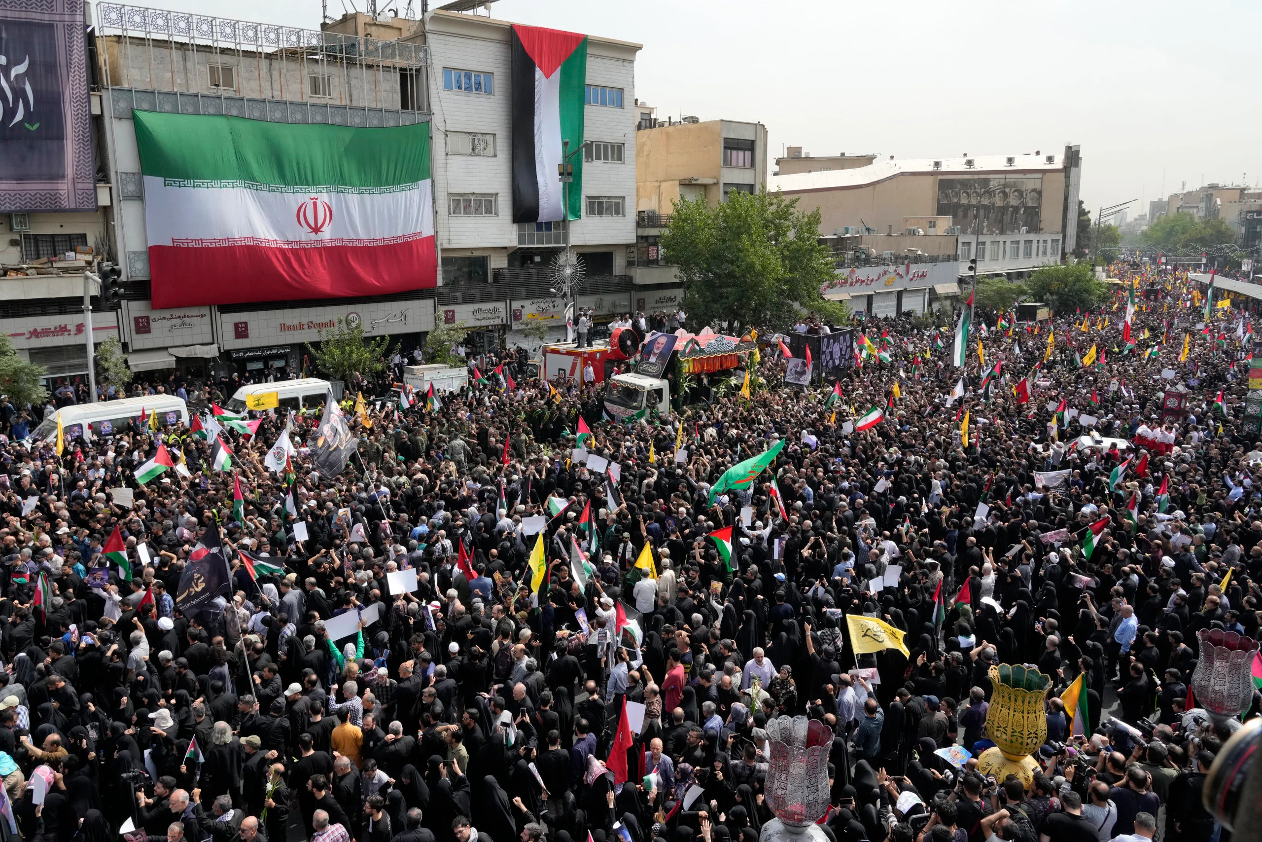 iran israhl scaled