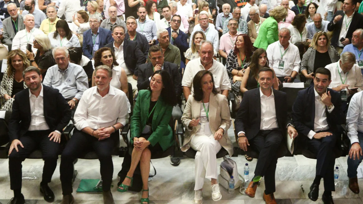 PASOK SEF YPOPSIFIOI PROEDROI