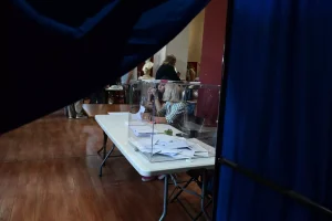AFXIMENI SIMMETOXI PAOSK EKLOGES