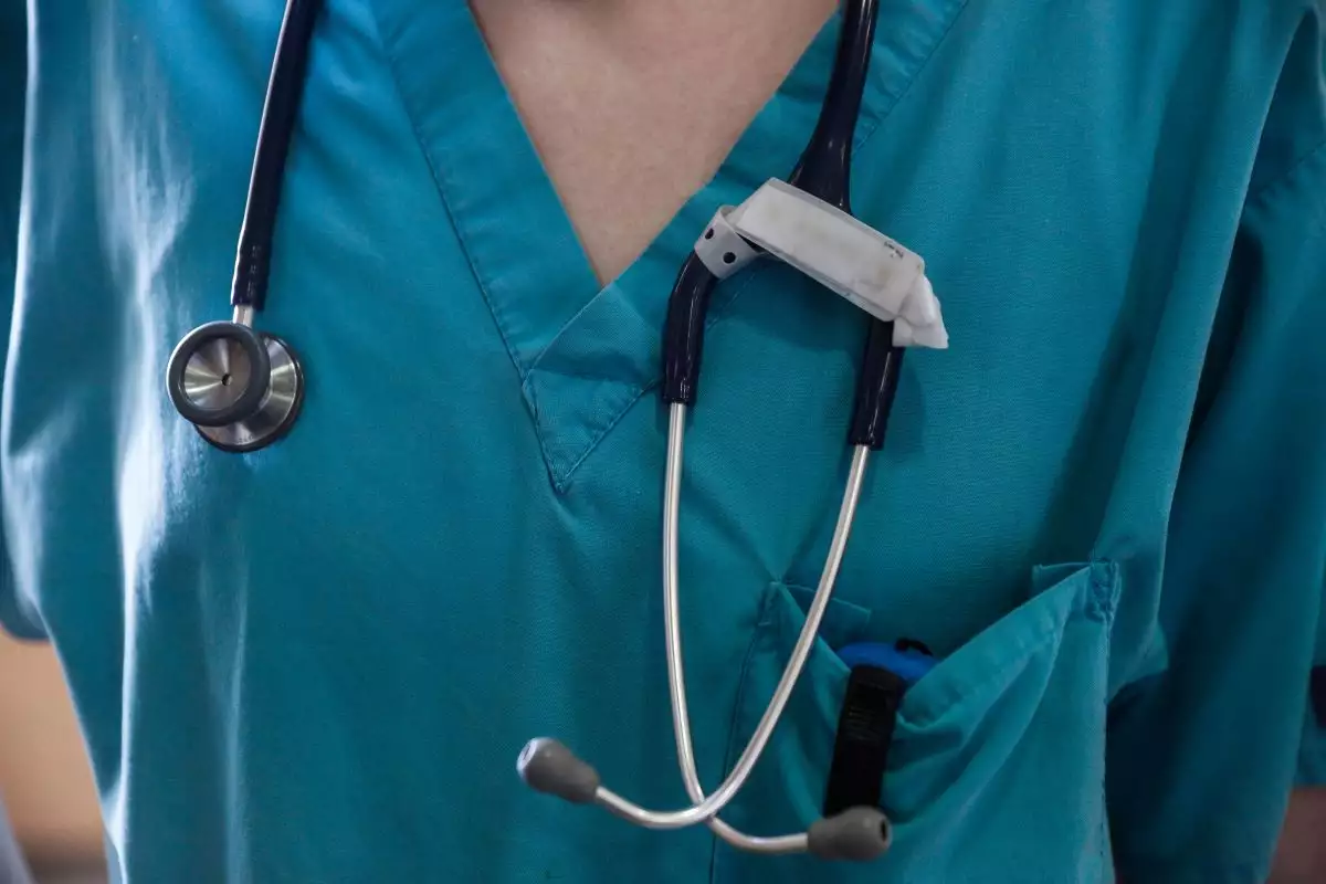 DOCTOR