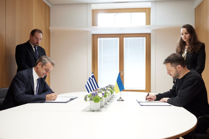 MITSOTAKIS ZELENSKI