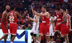 OLYMPIACOS 1210