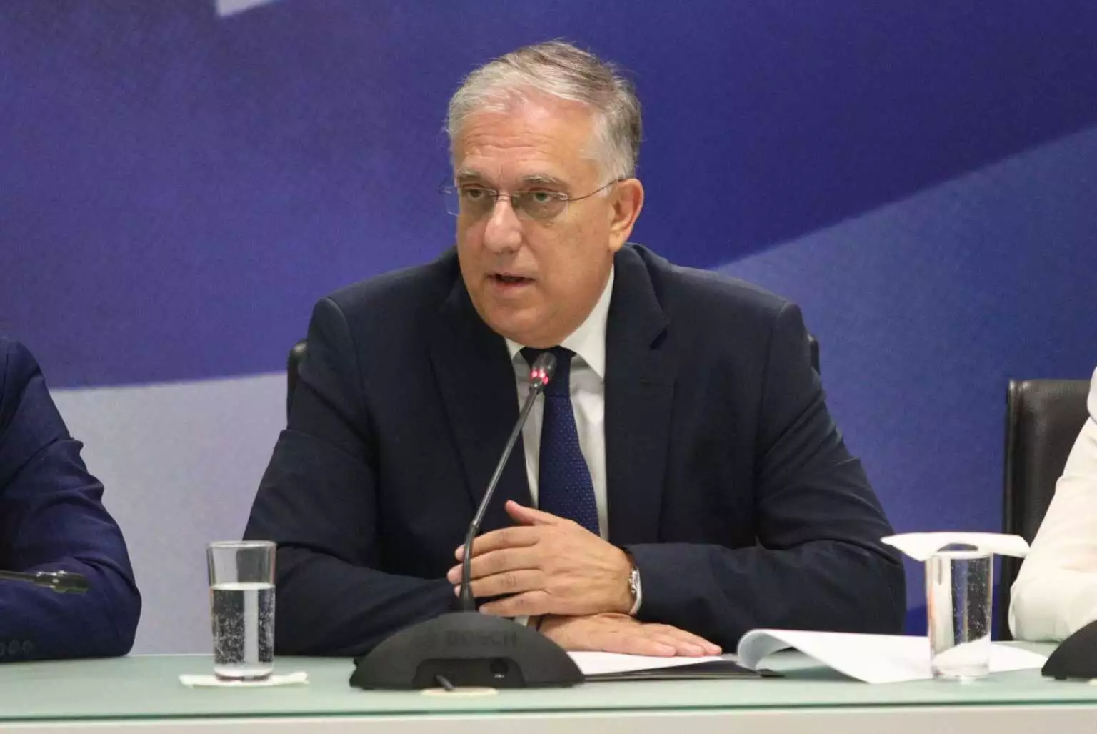 THEODORIKAKOS ELLADA VIOTIKO EPIPEDO