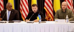 UKRAINE 745248639
