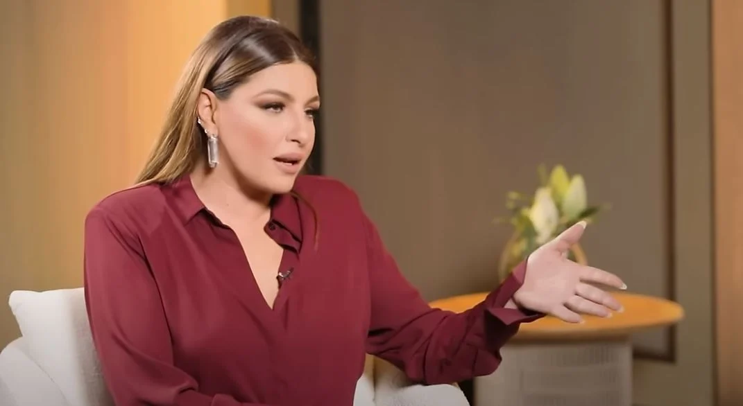 PAPARIZOU 1