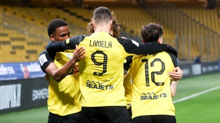 AEKFC 1