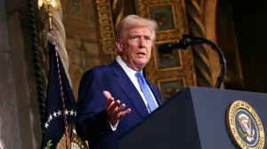 TRUMP DIEMFYLIKOI ATHLITES MEIN