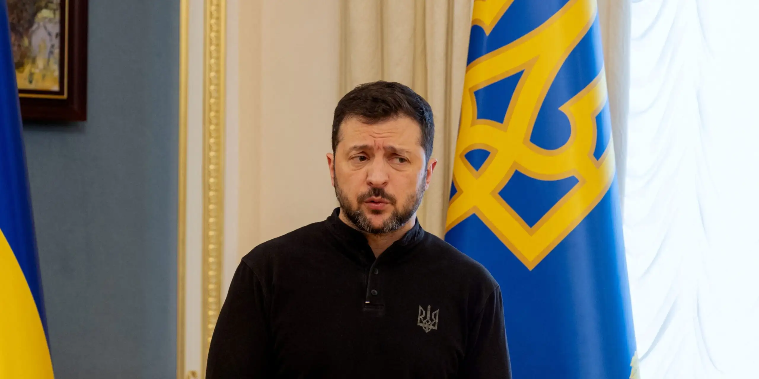 Volodymyr Zelenskiy 3 2560x1280