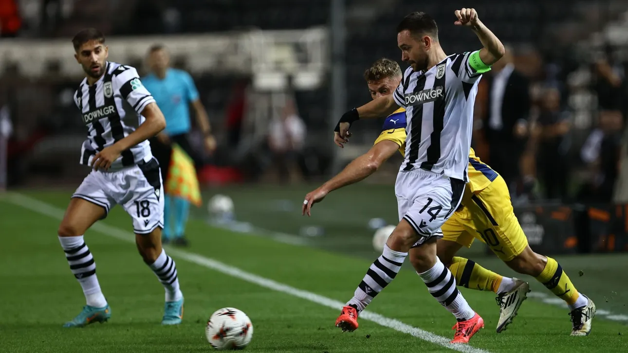 Στιγμιότυπο από τον αγώνα στην Τούμπα. Eurokinissi