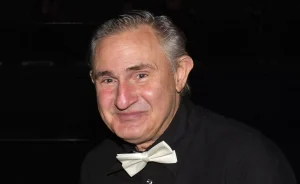 Άκης Σακελλαρίου