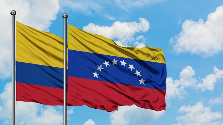 Αναστολή πτήσεων προς Βενεζουέλα μετά την αυξημένη στρατιωτική δραστηριότητα