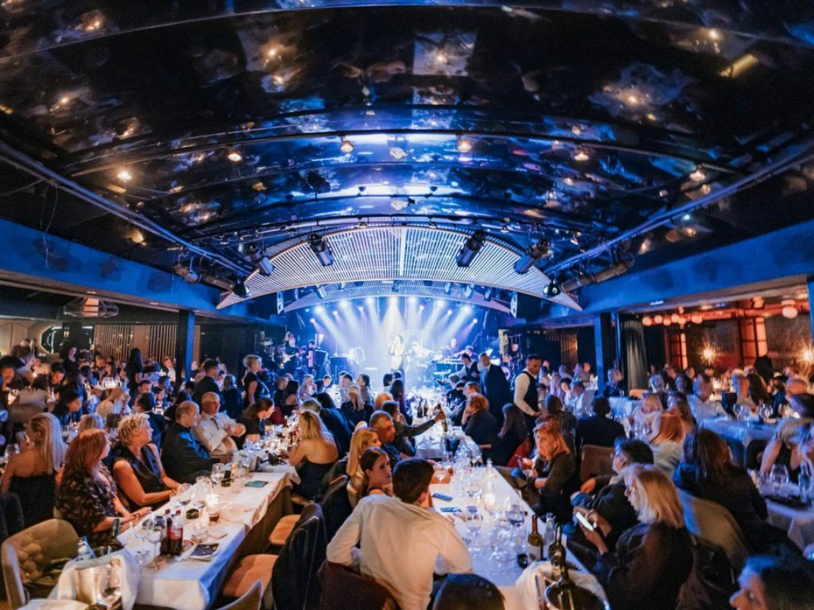 Romeo Club: Κατερίνα Λιόλιου και Νικηφόρος στο πιο δυναμικό σχήμα της Παραλιακής