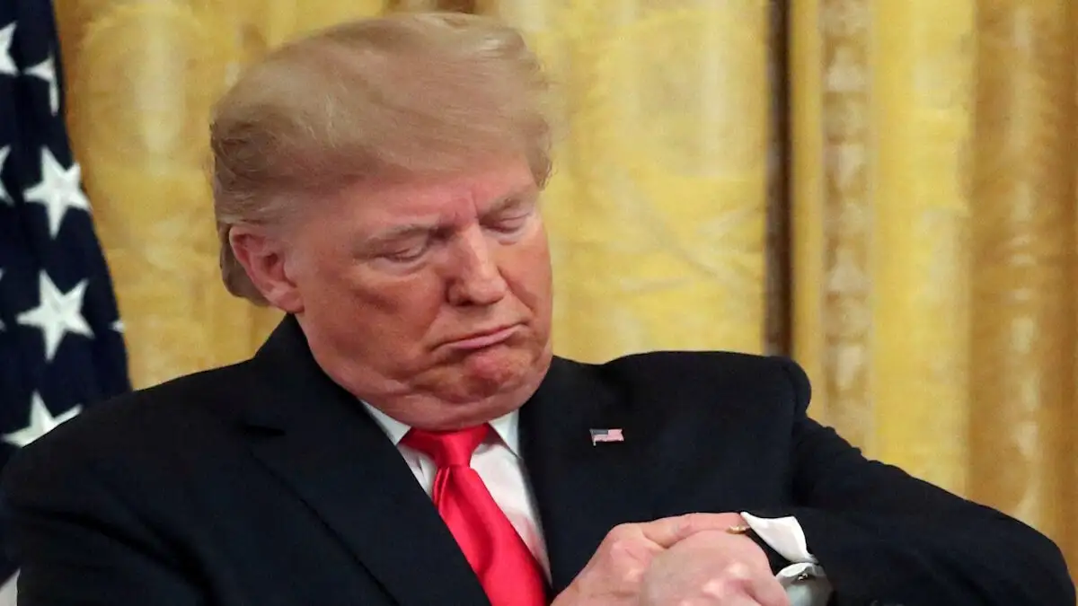 Ο Τραμπ δεν πάτησε το «κουμπί» κατά του Ιράν, ανέστειλε για δύο εβδομάδες τις επιθέσεις, δεκτό το σχέδιο του Πακιστάν για παράταση στο τελεσίγραφο